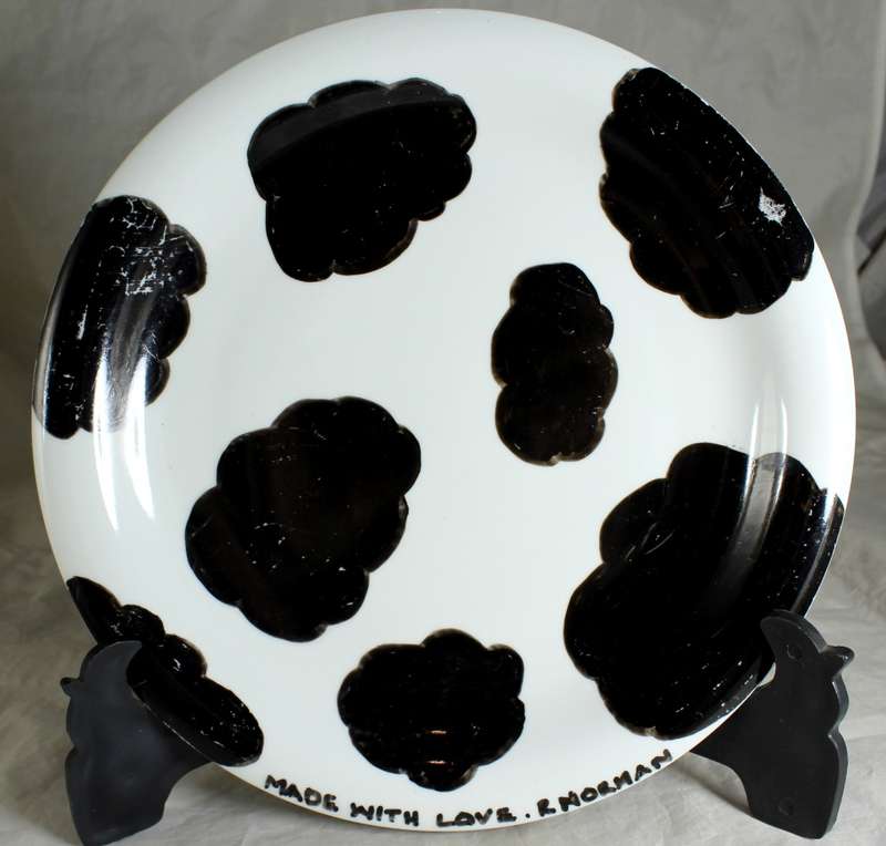Cow Themed Dinner Plate - R. Norman - BID NOW!!!