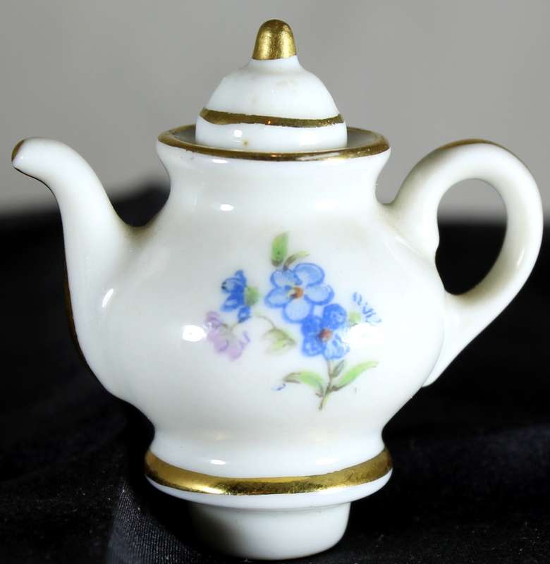 Limoge Tea Kettle with Blue Flower - BID NOW!!!