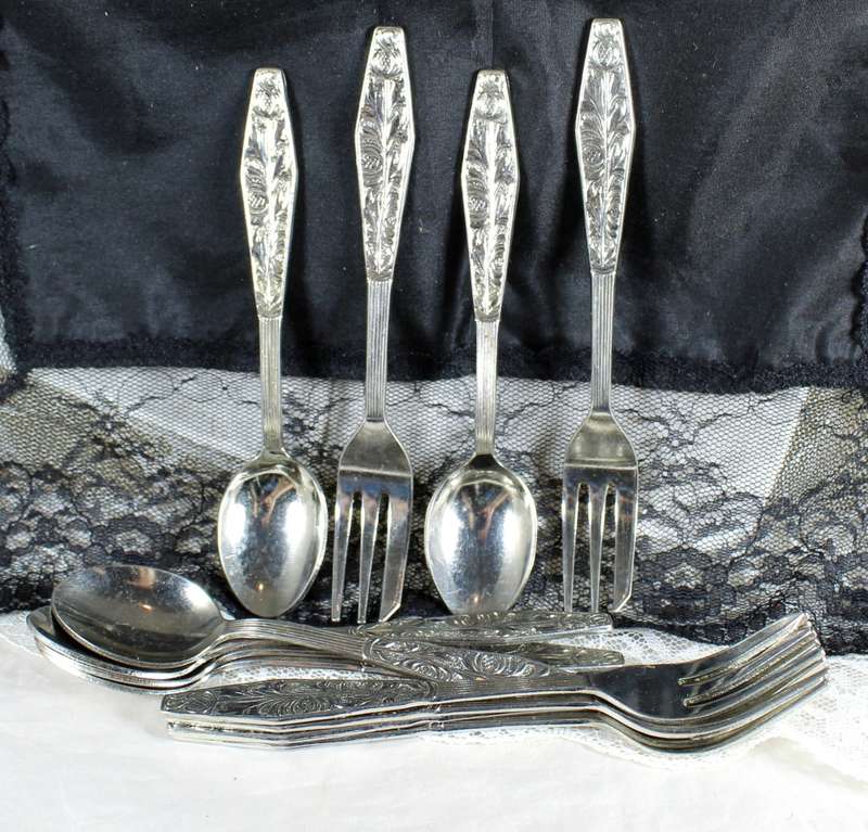 Novalix Plate - Hollard - 6x Spoons & 6x Cake Forks - BID NOW!!!