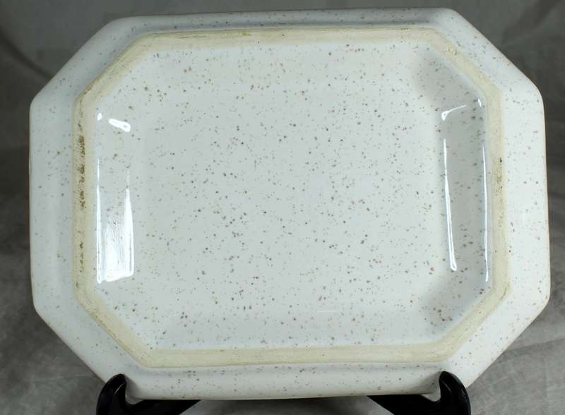 Stoneware gravy boat & plate