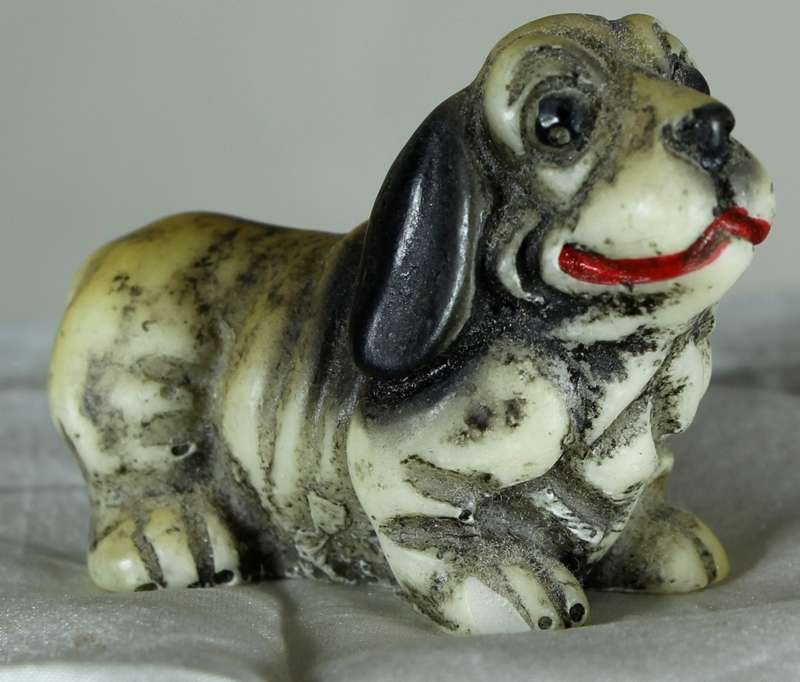 Small Basset Hound (Resin)
