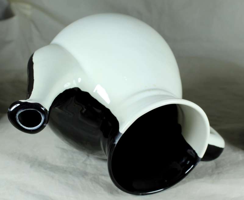 Black & White Tea Set