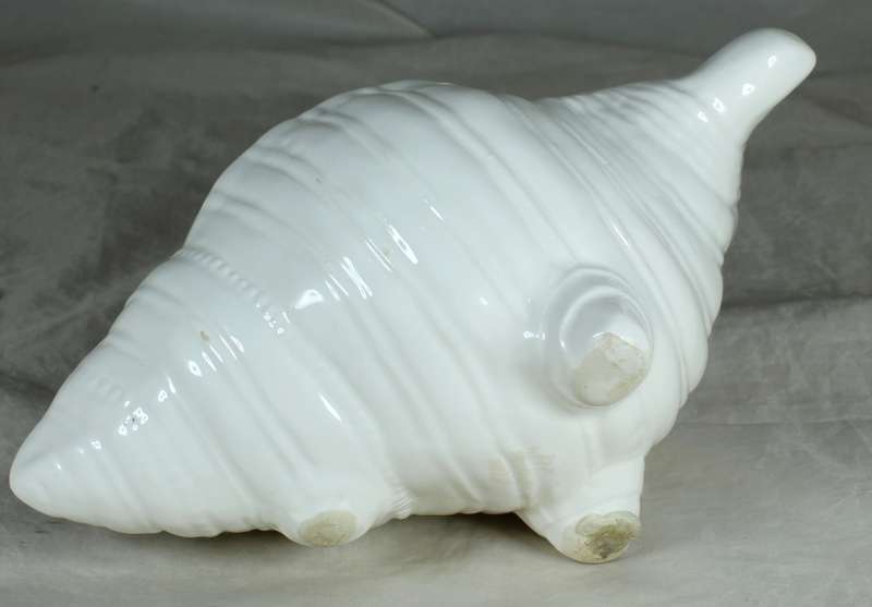 Porcelain Large Shell