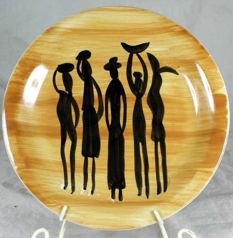 Display Plate with Figures & Stand