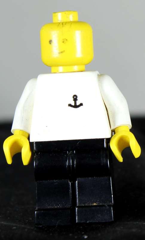 LEGO MINI FIGURINE - Boat Worker (BOAT003)