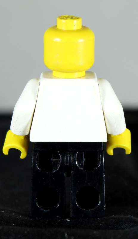 LEGO MINI FIGURINE - Boat Worker (BOAT003)