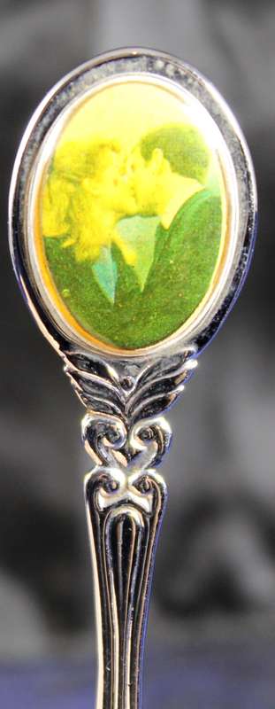 Souvenir Tea Spoon - Prince Andrew Kissing Sarah