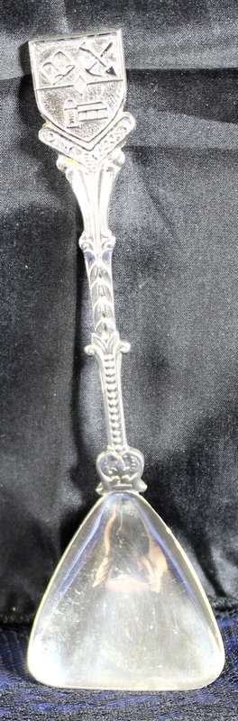 Souvenir Sugar Spoon - Dink En Doen
