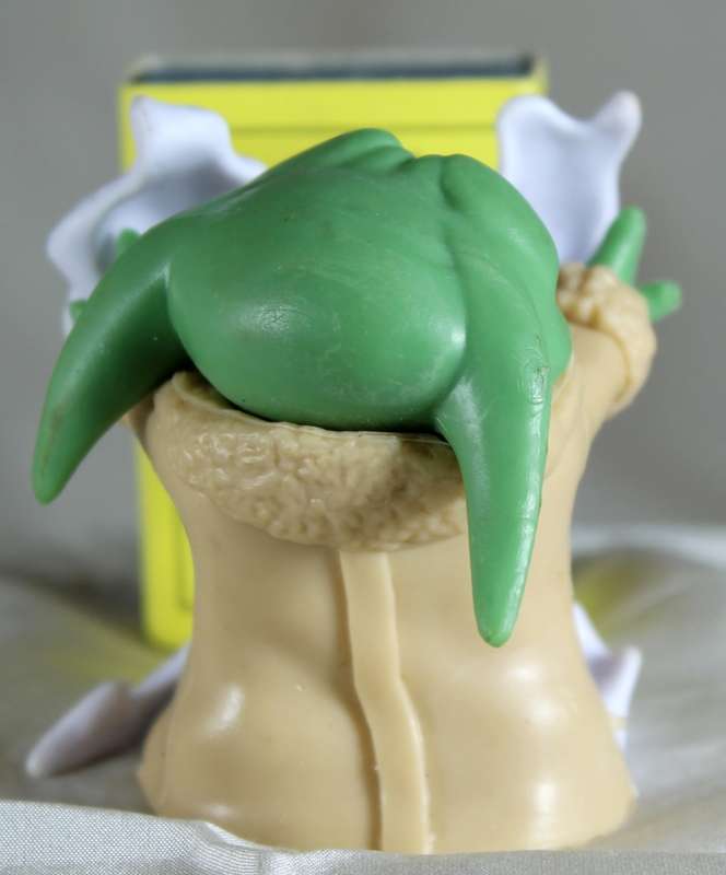 The Mandalorian - Grogu Standing