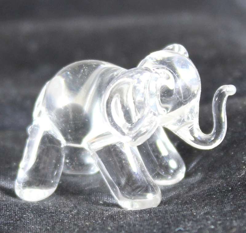 Clear Glass Miniature Elephant - BID NOW!!!