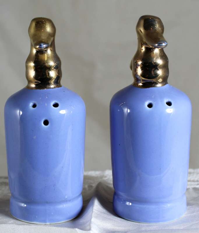 Vintage Ceramic Novelty Seltzer Bottles Salt & Pepper  - BID NOW!!!