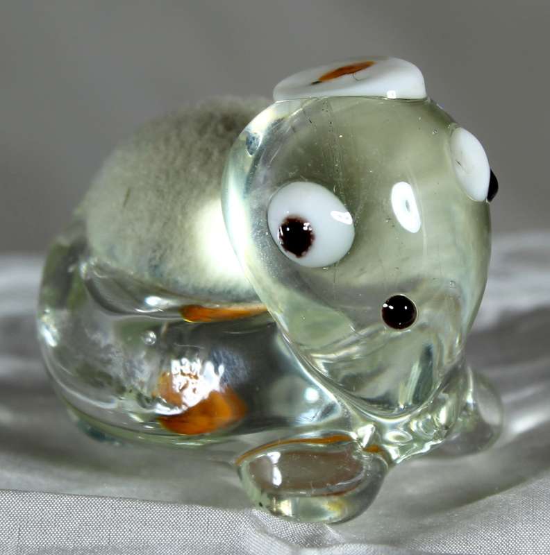 Vintage Curious Phoenix Glass turtle Pin Cushion - BID NOW!!!