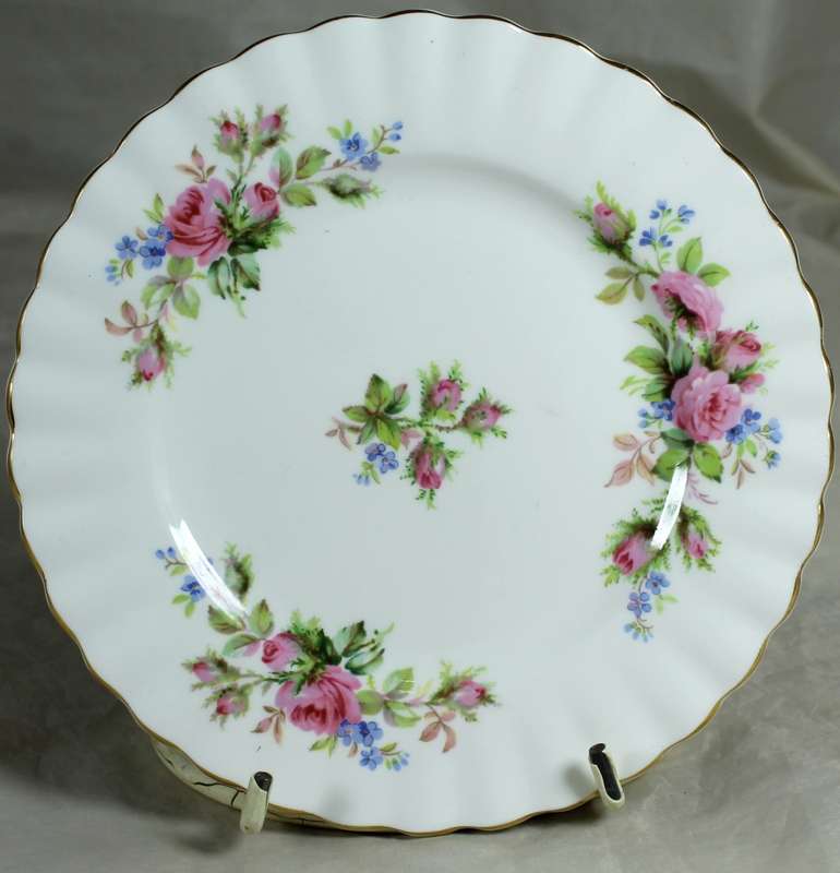 Royal Albert - Moss Rose - Side Plate - BID NOW!!!