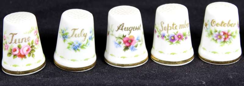 Royal Albert Thimbles - Set of 12 - Flowers of the Month