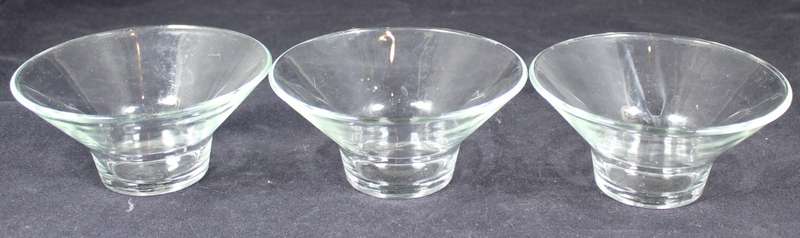 Set of three parfait glass bowls