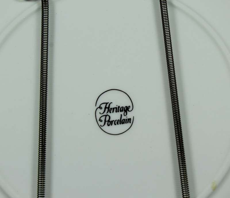 Heritage Porcelain - Queen Mothers 90th Birthday Plate