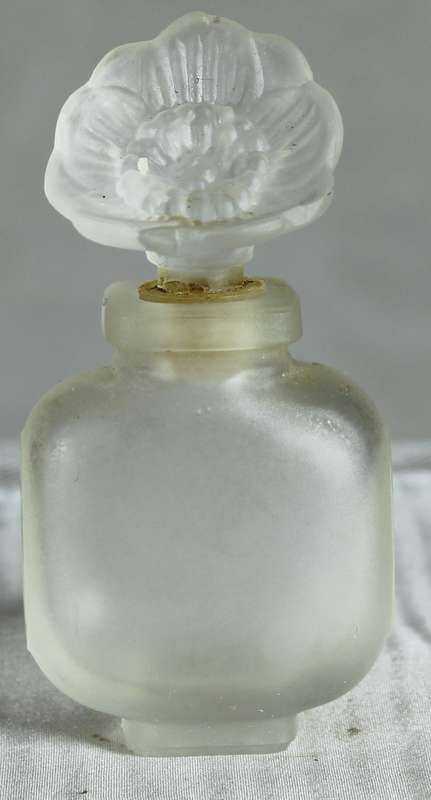 New Original - Youth Dew Perfume Bottle