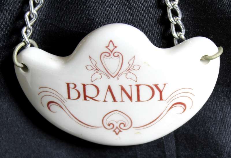 Set of 4 Porcelain Bottle Tags