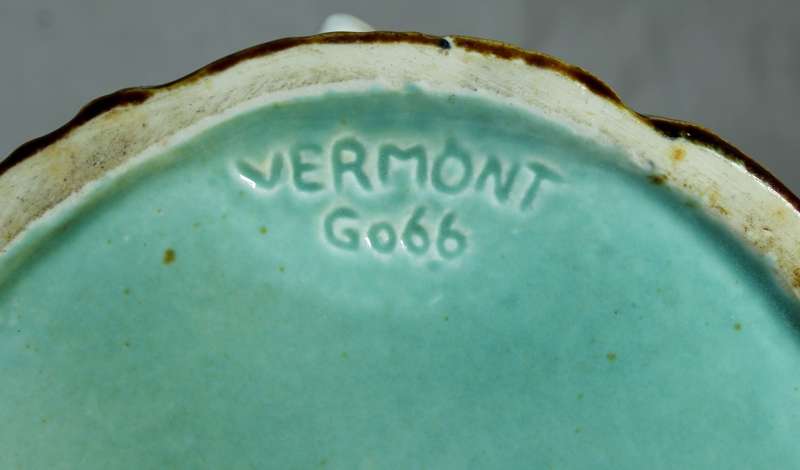 Vermont Bowl with Bunnies