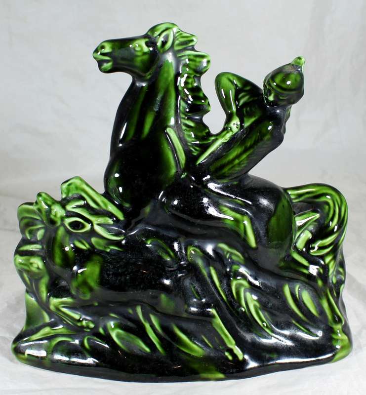Vermont vase - archer hunting scene
