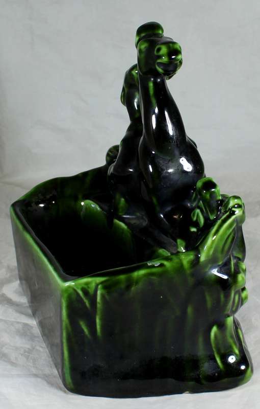 Vermont vase - archer hunting scene