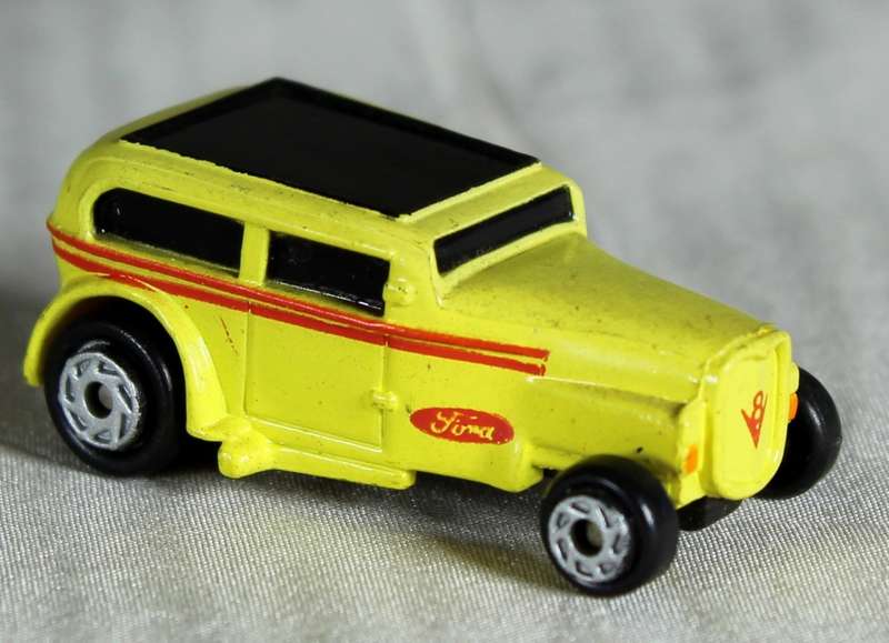 Micro Machines - Galoob (1988) - 1932 Ford Street Rod - Bid Now!!