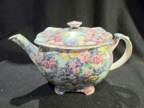 Royal Winton Teapot - Julia - A beautiful piece!! Take a look!