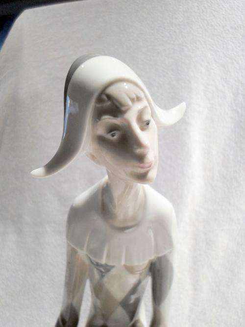 Lladro - Jester - Large 36cm - A magnificent ornament - Giveaway price, act fast and bid now!!