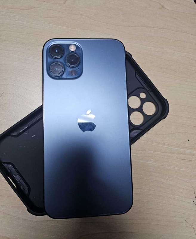 Apple iPhone 12 Pro - Pacific Blue - 256GB - Excellent Condition