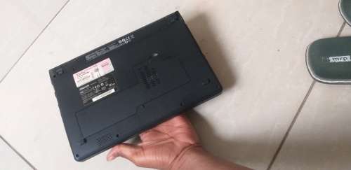 Mecer Xpression m1100 small laptop