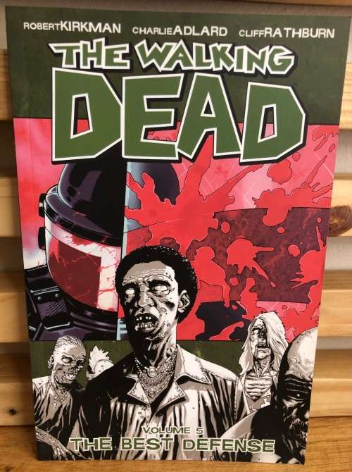 The Walking Dead Trade paperbacks Vol.1-5