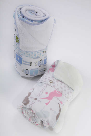 BabyBliss Carousel Fleece Blanket