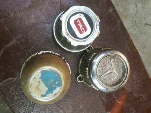 Toyota TRD centre caps