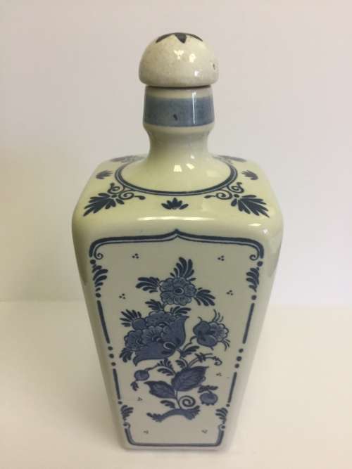 Delft Blue Empty Liquor Bottle Decanter With cork. Windmill Holland
