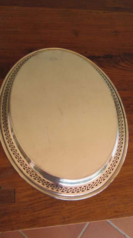 SET OF 5 SNACK DISHES ON SILVER TRAY