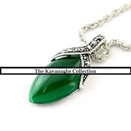 Kavanaghs - Antique Style Rhinestone Pendant