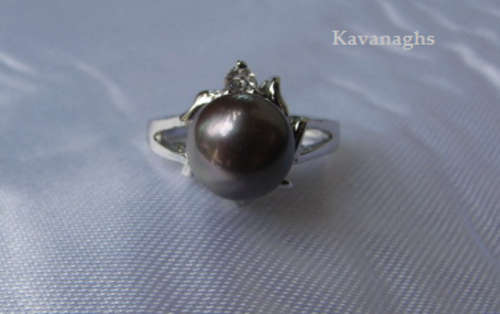 The Kavanaghs Collection - 9mm Black Freshwater Pearl Ring