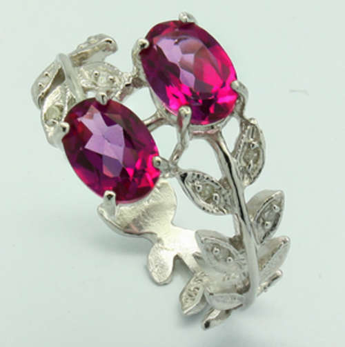 The Kavanaghs Collection - Beautiful 2.00cts Genuine Ruby and Diamond Ring