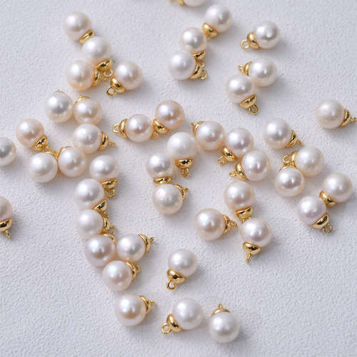 Lovely Freshwater Pearl Pendant - You will receive one pendant.