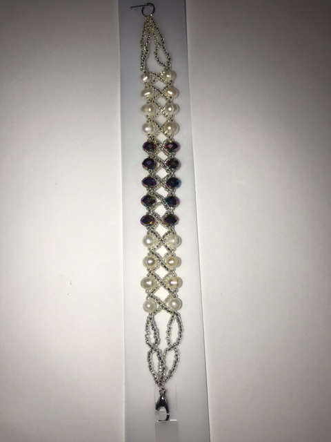Lovely Cultured Genuine Freshwater Pearl Bracelet, Double Strand.