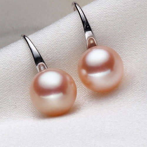 Lovely 9mm Pink Cultured Genuine Freshwater Pearl Earrings