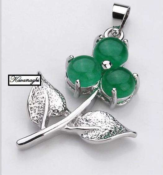 From the Kavanaghs collection - Jade Flower Pendant
