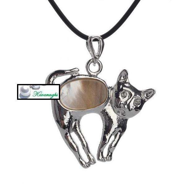 From the Kavanaghs Collection - Pussy Cat shaped mother of pearl shell pendant