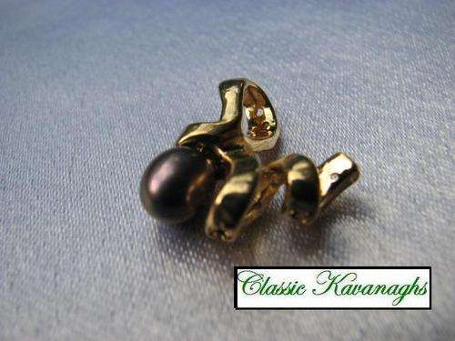From the Kavanaghs Collection-BEAUTIFUL FRESHWATER PEARL PENDANT