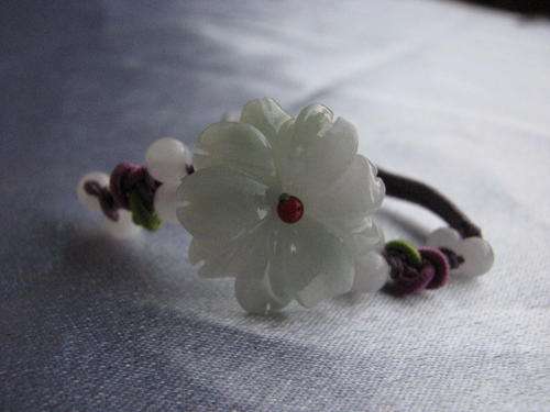 From the Kavanaghs Collection - Stunning FLOWER JADE Bracelet