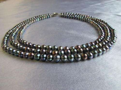 From the Kavanaghs Collection - Exquisite Triple Stranded Freshwater Pearl Necklace