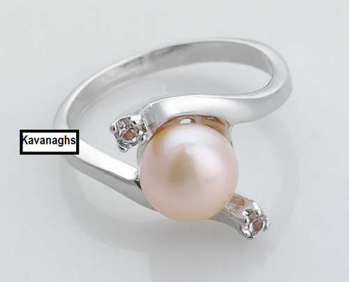 From the Kavanaghs Collection - Classic Authentic Pearl Ring