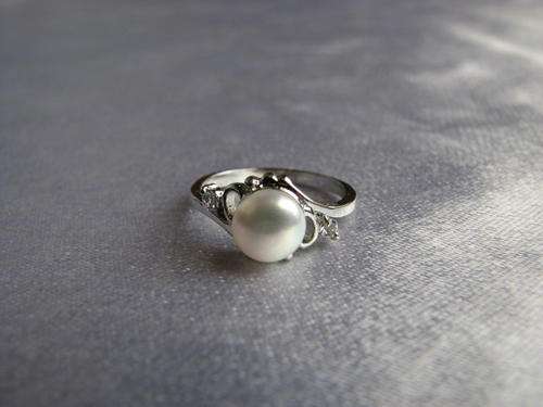 Kavanaghs - Classic Authentic Pearl Ring