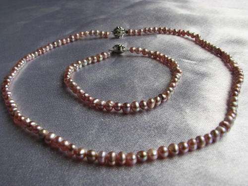 FREE SHIPPING- Kavanaghs - Exquisite Lavender Fresh Water Seed Pearl Necklace and Bracelet Set