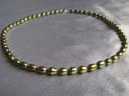 FREE SHIPPING - Unusual and Unique Olivine Pearl Necklace